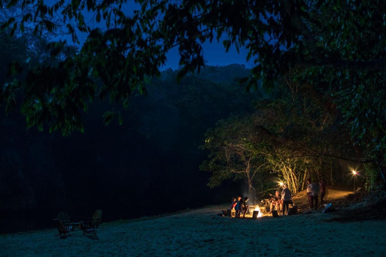 Sweet Songs Jungle Lodge San Ignacio Exterior foto